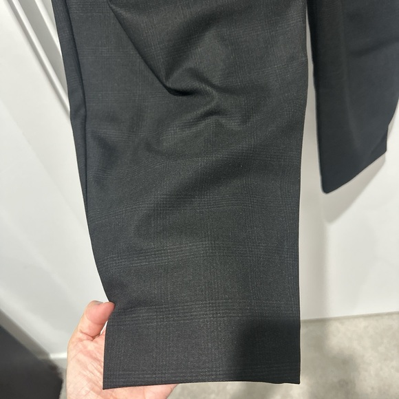 ZARA DARK GRAY PLAID TROUSERS WITH TAPERED HEM - Picture 4 of 8